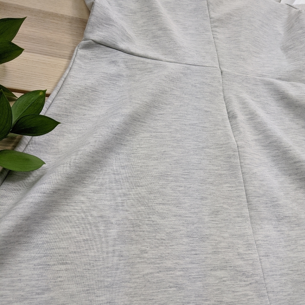 🆕🌿GAP DRESS🌿 - Picture 4 of 8